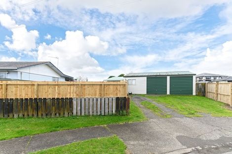 Photo of property in 12 Serrano Place, Clover Park, Auckland, 2023