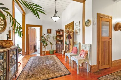 Photo of property in 109 Carrington Street, Lower Vogeltown, New Plymouth, 4310