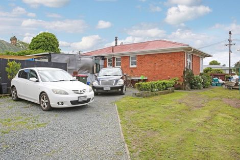 Photo of property in 3 Valentine Street, Papakura, 2110