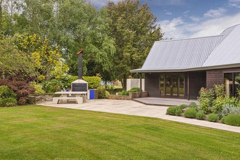 Photo of property in 1592 Tram Road, Swannanoa, Rangiora, 7475