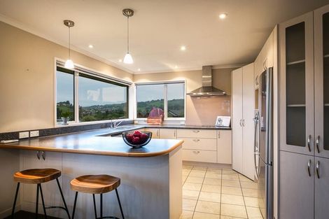 Photo of property in 9 Sunninghurst Drive, Fairfield, Dunedin, 9018