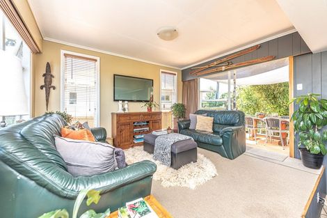 Photo of property in 104 Mount View Road, Bastia Hill, Whanganui, 4500