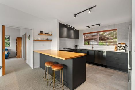 Photo of property in 35 Waikana Street, Broad Bay, Dunedin, 9014