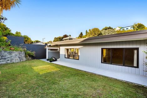 Photo of property in 2/77 Shakespeare Road, Bluff Hill, Napier, 4110