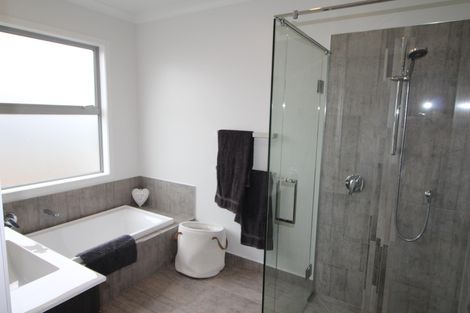 Photo of property in 12 Electric Place, Cromwell, 9310