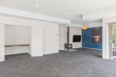 Photo of property in 22 Pemberton Drive, Darfield, 7510