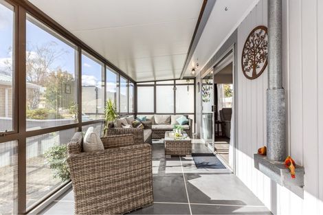 Photo of property in 21 Bonnie Glen Crescent, Ebdentown, Upper Hutt, 5018