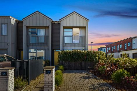 Photo of property in 32 Kauri Amber Road, Westgate, Auckland, 0614
