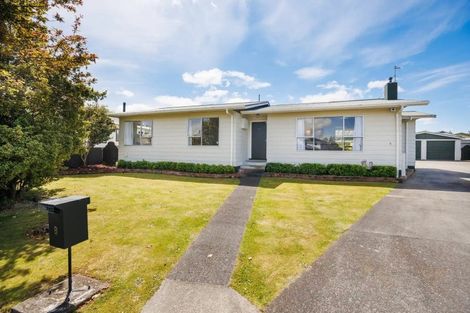 Photo of property in 8 Ashdown Crescent, Feilding, 4702