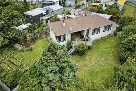 Photo of property in 5 Puriri Street, Wainuiomata, Lower Hutt, 5014