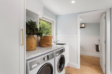 Photo of property in 68 Corson Avenue, Beckenham, Christchurch, 8023