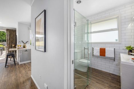 Photo of property in 949 State Highway 16, Waimauku, 0812