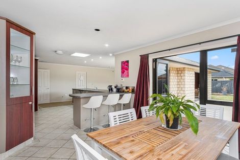 Photo of property in 62 Keepa Close, Papamoa Beach, Papamoa, 3118