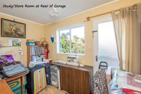 Photo of property in 90 Rimu Street, Waikanae, 5036