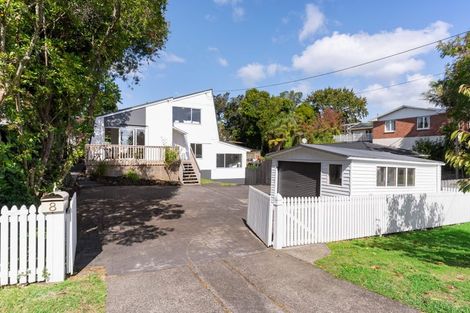 Photo of property in 8 Dakota Avenue, Beach Haven, Auckland, 0626
