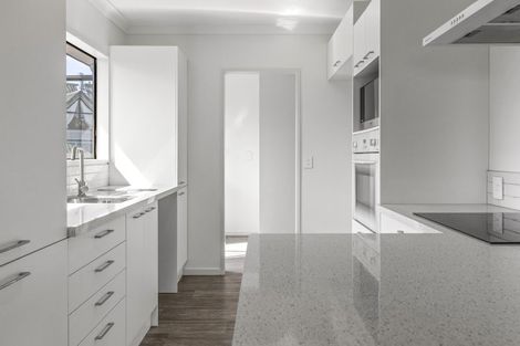 Photo of property in 35 Grace Crescent, Richmond Heights, Taupo, 3330