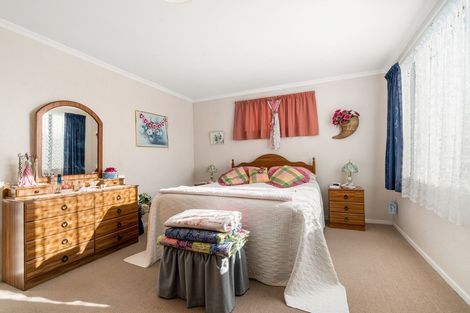 Photo of property in 13 Orchard Place, Cromwell, 9310