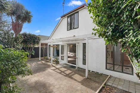 Photo of property in 1/8 Cottesmore Close, Burnside, Christchurch, 8053