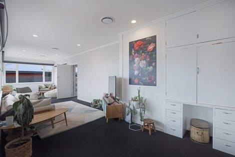 Photo of property in 94 Mcmurdo Street, Tinwald, Ashburton, 7700