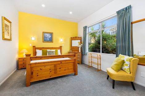 Photo of property in 84a Scott Road, Stanmore Bay, Whangaparaoa, 0932