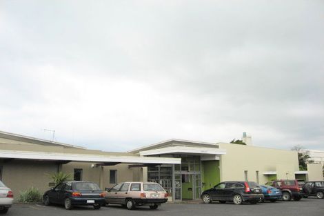 Photo of property in 300 State Highway 16, Kumeu, 0892