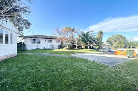 Photo of property in 11 Surrey Street, Manurewa, Auckland, 2102