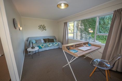 Photo of property in 5 Seaview Road, Cable Bay, 0420
