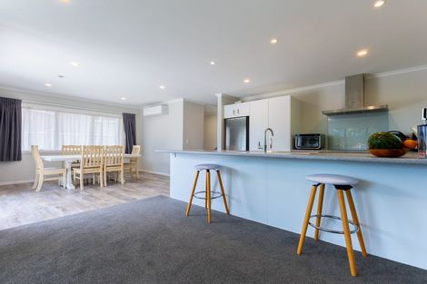 Photo of property in 16a Utauta Street, Waikanae, 5036