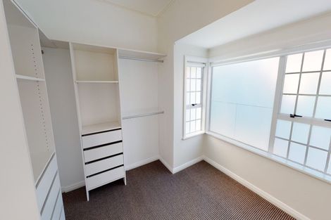 Photo of property in 30 Strathmore Avenue, Strathmore Park, Wellington, 6022