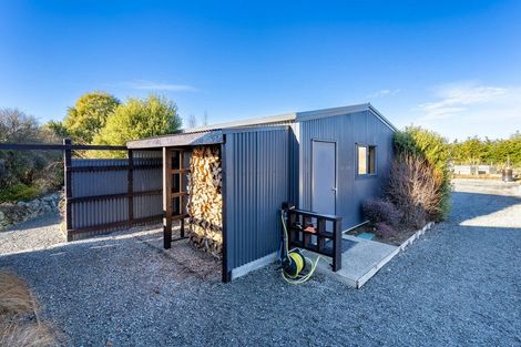 Photo of property in 16 Matukituki Crescent, Twizel, 7901