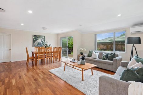 Photo of property in 16 Capricorn Place, Kawaha Point, Rotorua, 3010