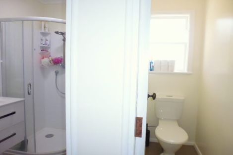 Photo of property in 2 Avery Grove, Boulcott, Lower Hutt, 5011