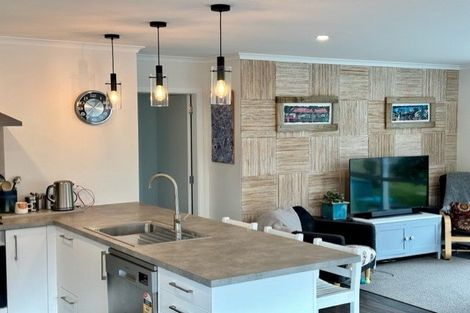 Photo of property in 1 Trinity Lane, Greytown, 5712