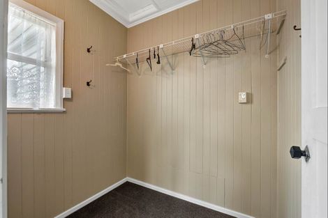 Photo of property in 68 Conway Road, Eltham, 4322