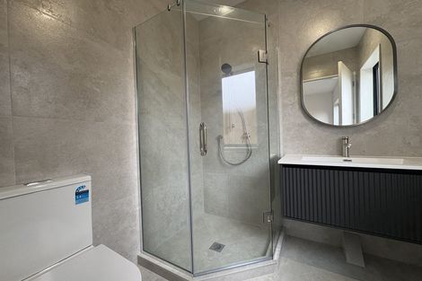 Photo of property in 102c Ennis Avenue, Pakuranga Heights, Auckland, 2010