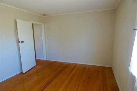 Photo of property in 16 Mail Avenue, Weymouth, Auckland, 2103