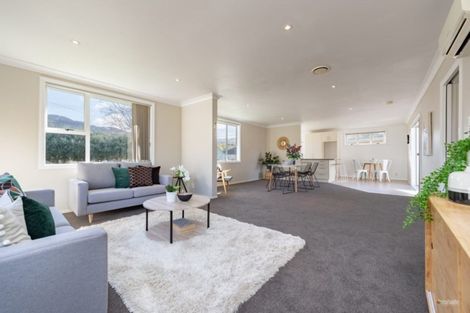 Photo of property in 55 Longfellow Street, Trentham, Upper Hutt, 5018