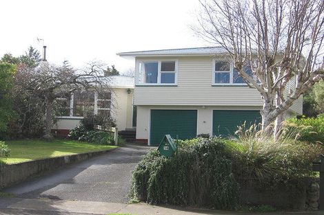 Photo of property in 14 Epsom Road, Hokowhitu, Palmerston North, 4410