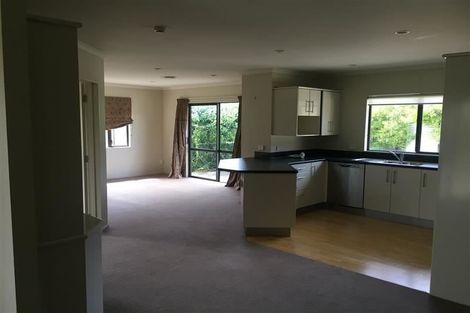 Photo of property in 2 Newbury Place, Taradale, Napier, 4112