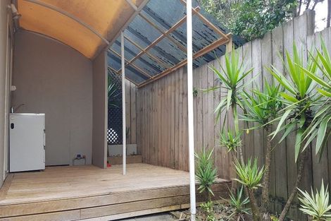Photo of property in 14 Bruce Road, Glenfield, Auckland, 0629