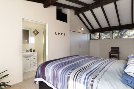 Photo of property in 32 Vivian Drive, Omokoroa, 3114