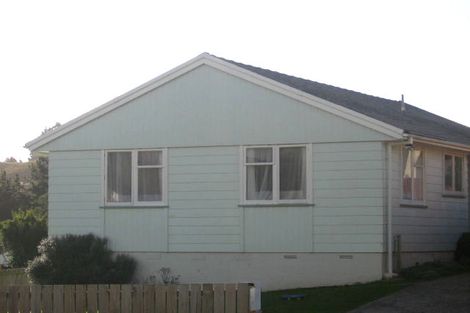 Photo of property in 8 Triton Place, Cannons Creek, Porirua, 5024