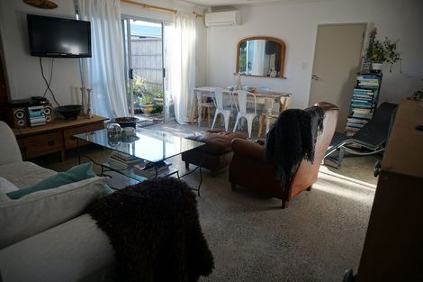 Photo of property in 924c Papamoa Beach Road, Papamoa Beach, Papamoa, 3118