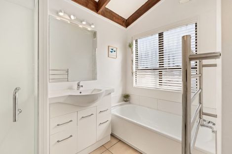 Photo of property in 16b Godden Crescent, Orakei, Auckland, 1071