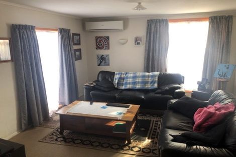 Photo of property in 30 Casey Avenue, Fairfield, Hamilton, 3214