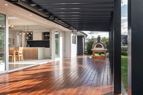 Photo of property in 1 Moemoea Place, Cambridge, 3434