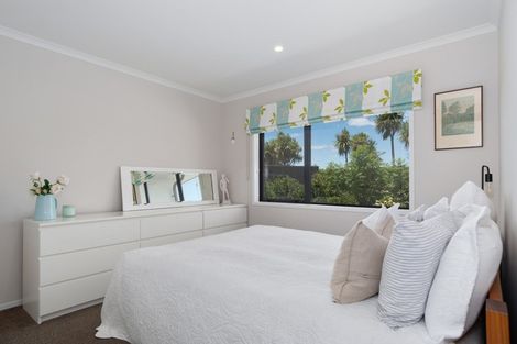 Photo of property in 7 Vantage Place, Omokoroa, 3114