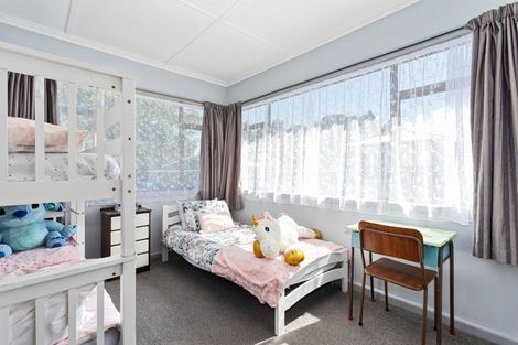 Photo of property in 1 Mckenzie Street, Taneatua, 3123