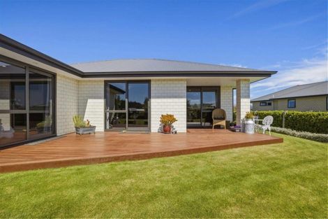 Photo of property in 11 Wyllie Place, Amberley, 7410