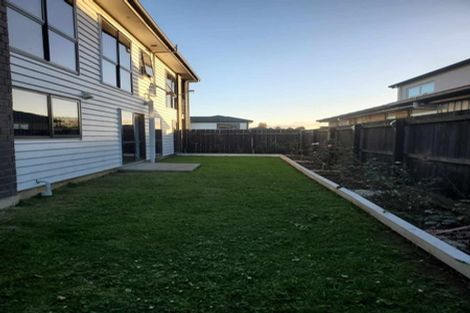 Photo of property in 13 Reding Street, Takanini, 2112